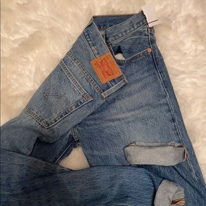 Levi 501 women’s jeans